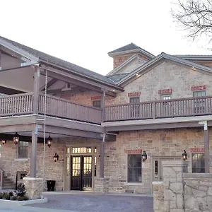 4* Hotel The Barracks