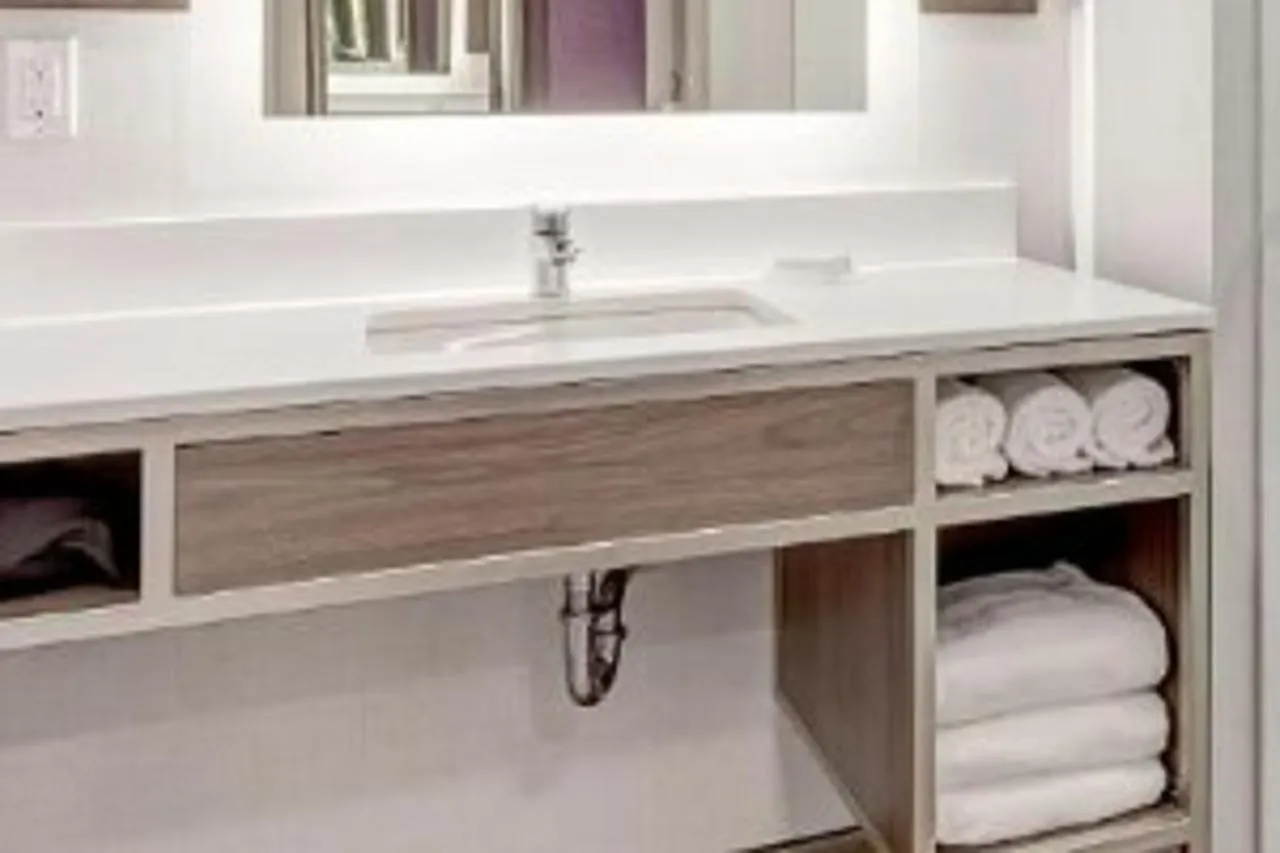 Hotel Hilton Garden Inn Toronto/Brampton West, Ontario, Canada