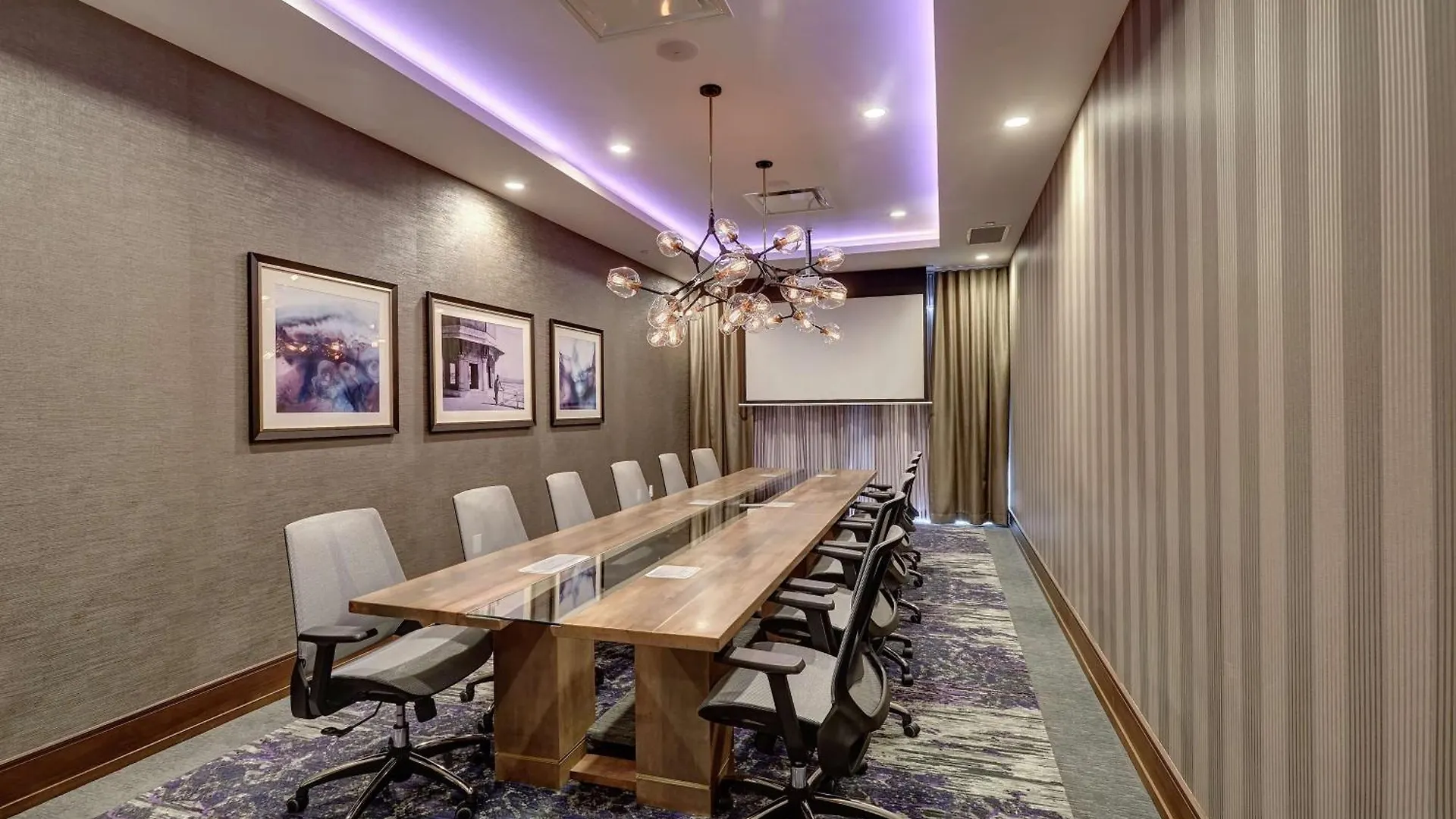 *** Hotel Hilton Garden Inn Toronto/Brampton West, Ontario, Canada Kanada